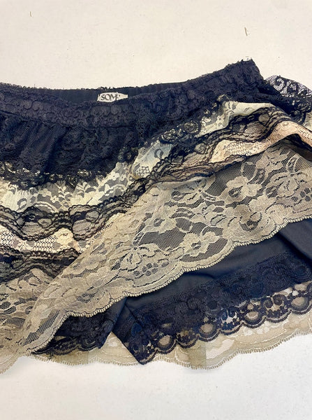 Lace whimsy skort